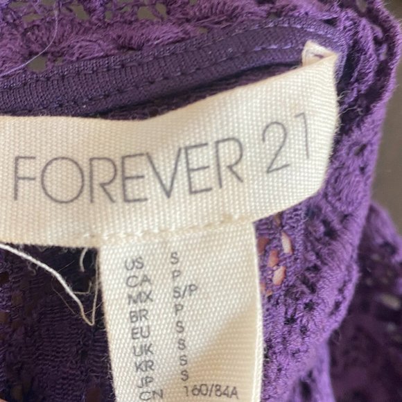 Forever21 Purple Lace Blouse ๐ 4 Tops for $20 BUNDLE & SAVE - Picture 6 of 7